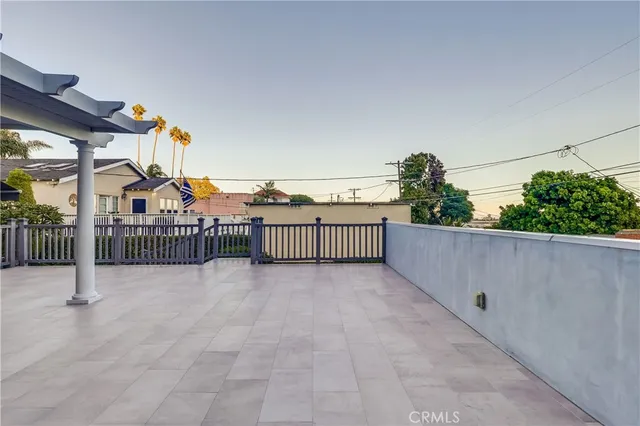 $1,100,000 | 1367 West 21st Street, San Pedro, CA 90732