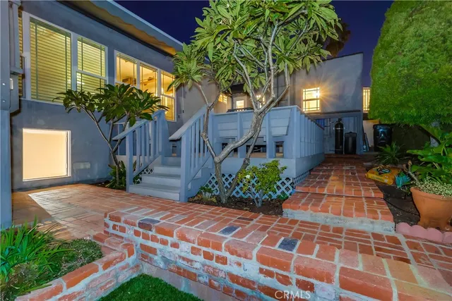 $1,100,000 | 1367 West 21st Street, San Pedro, CA 90732