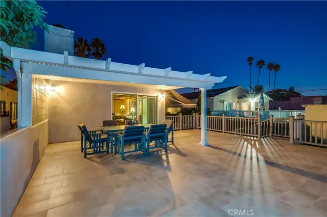$1,100,000 | 1367 West 21st Street, San Pedro, CA 90732