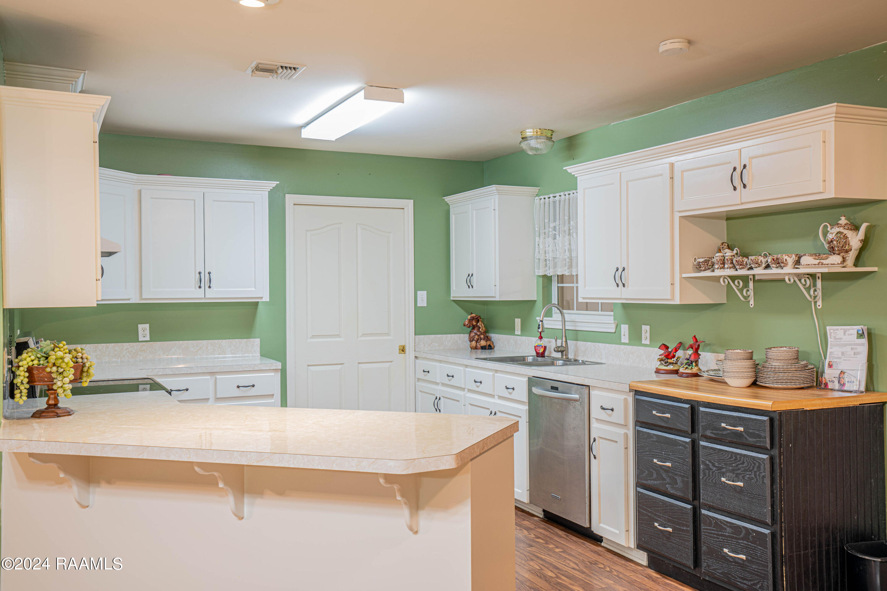 1082 B B Senior High Road Breaux Bridge, LA 70517 - Photo 13 of 31 SH_09293