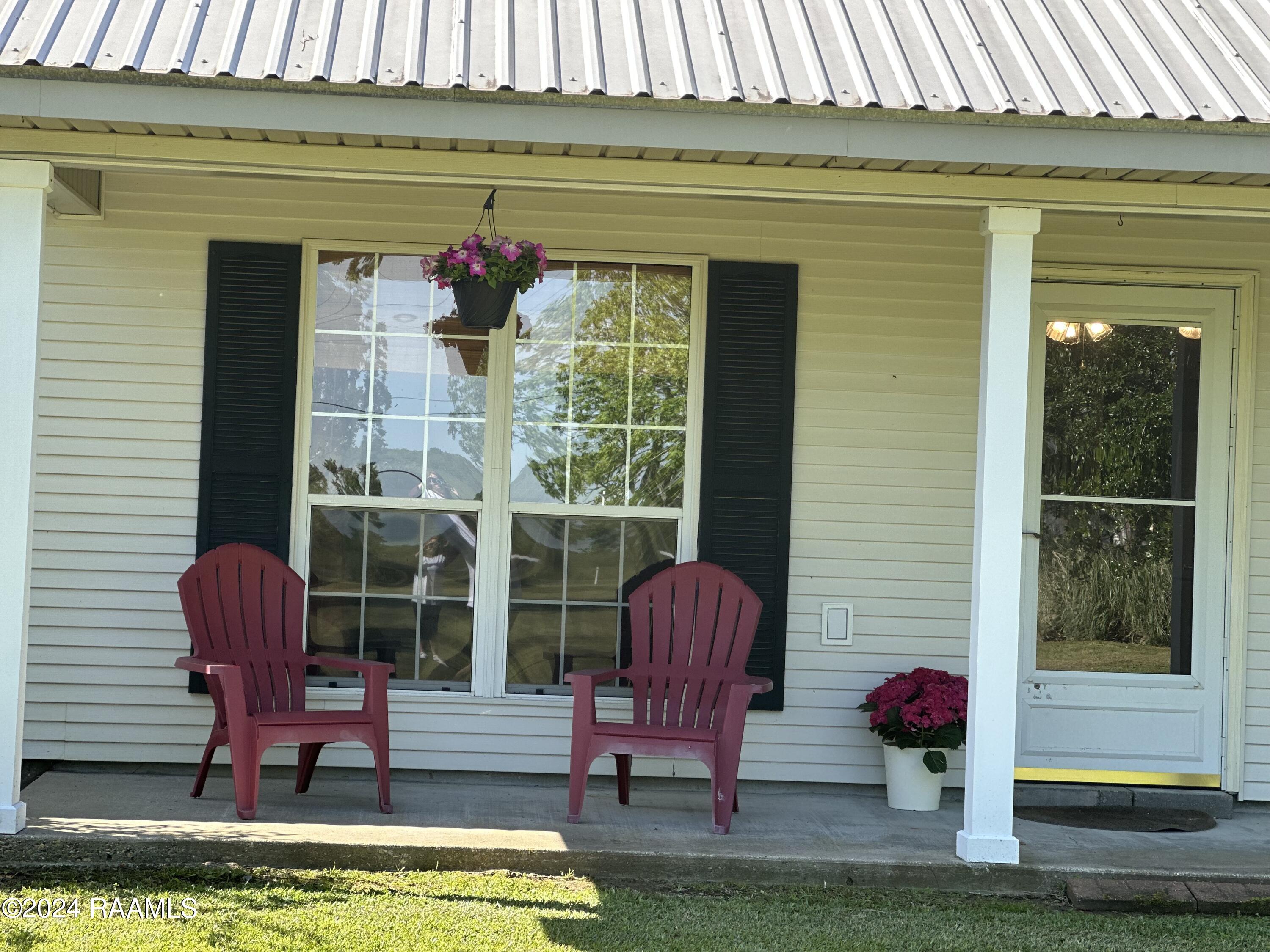 1082 B B Senior High Road Breaux Bridge, LA 70517 - Photo 4 of 31 IMG_4593