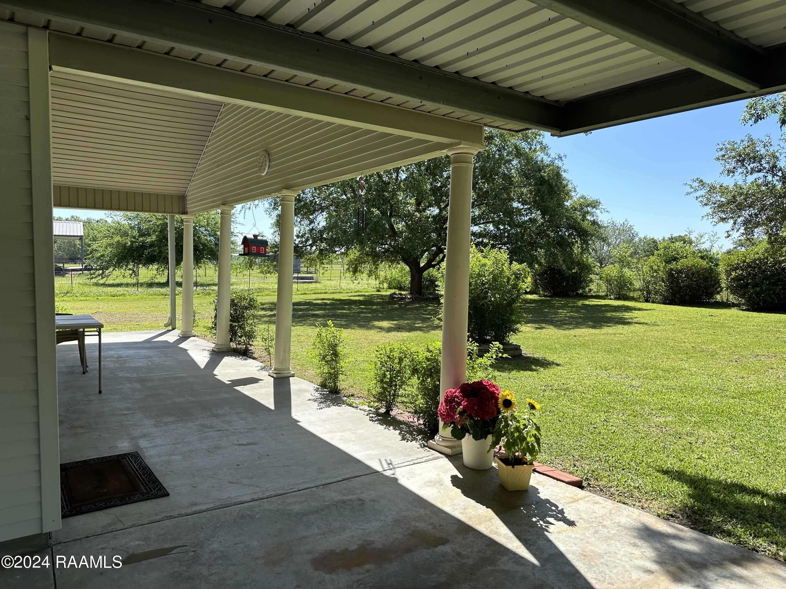 1082 B B Senior High Road Breaux Bridge, LA 70517 - Photo 5 of 31 IMG_4596
