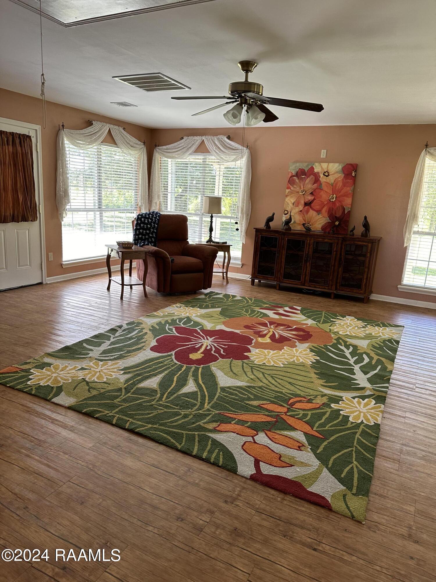 1082 B B Senior High Road Breaux Bridge, LA 70517 - Photo 10 of 31 IMG_4592