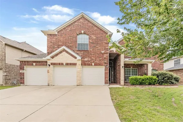$599,900 | 11840 Balta Drive, Fort Worth, TX 76244
