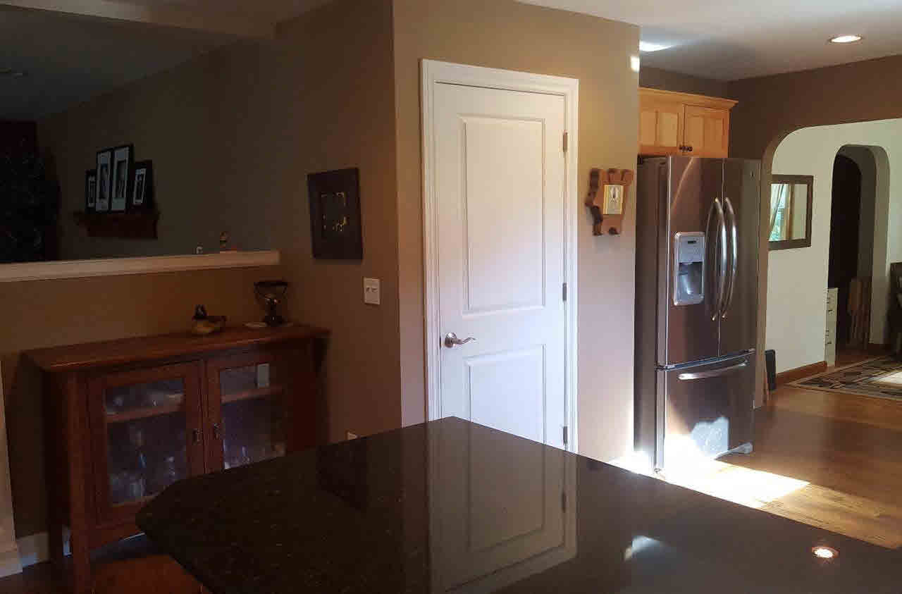 10075 Carpenter Road Flushing, MI 48433 - Photo 5 of 49 21306127-4.JPG