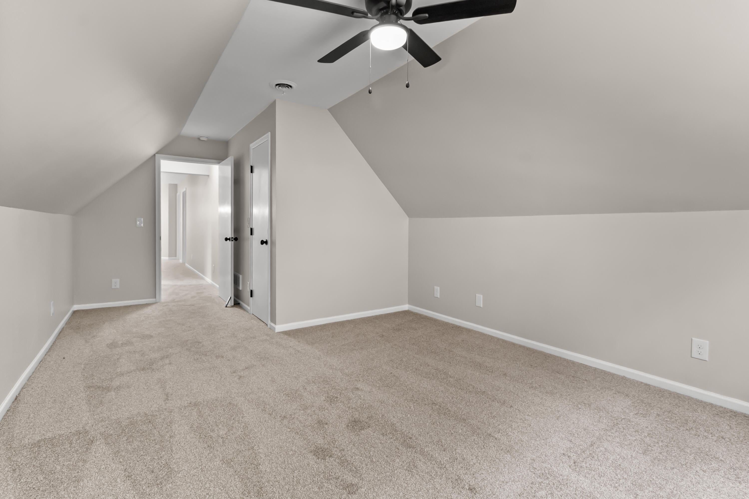 9710 West Rustic Drive Demotte, IN 46310 - Photo 17 of 45 3000x2000