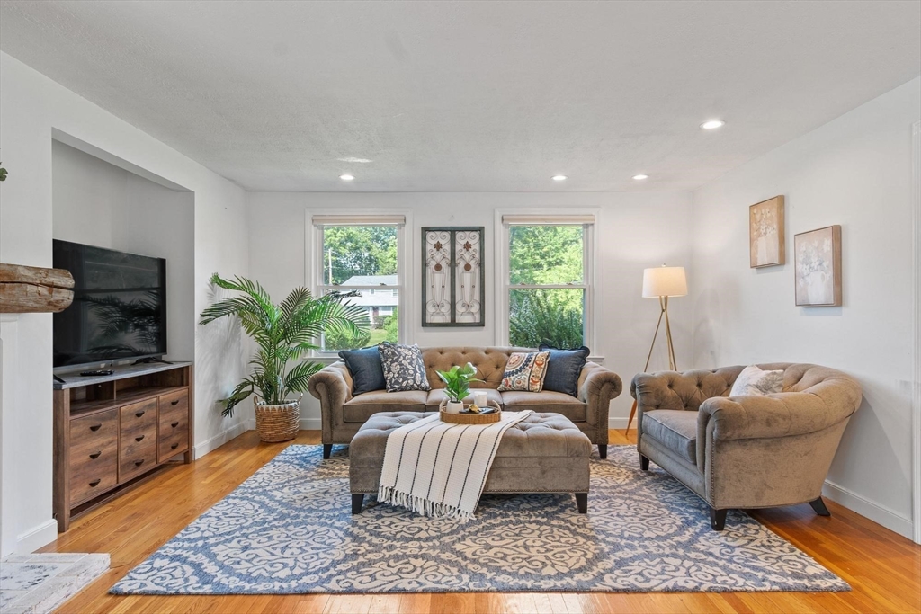 37 Newtown Road Acton, MA 01720 - Photo 13 of 37 Gallery Image 13