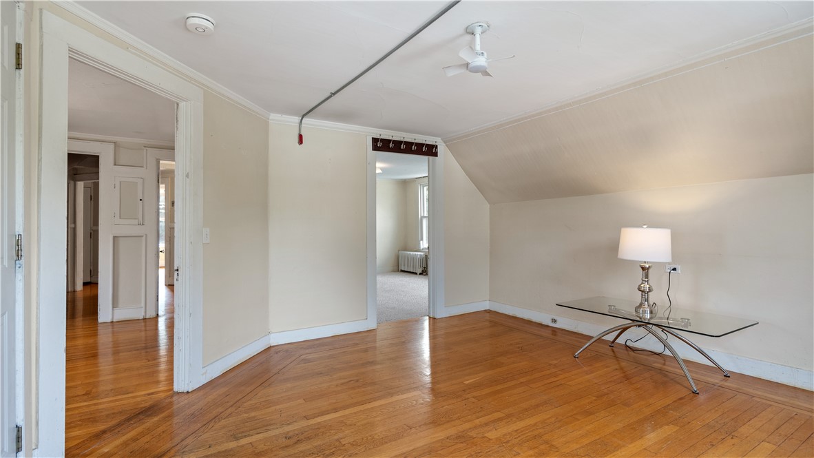 51 Beach Street Westerly, RI 02891 - Photo 12 of 38