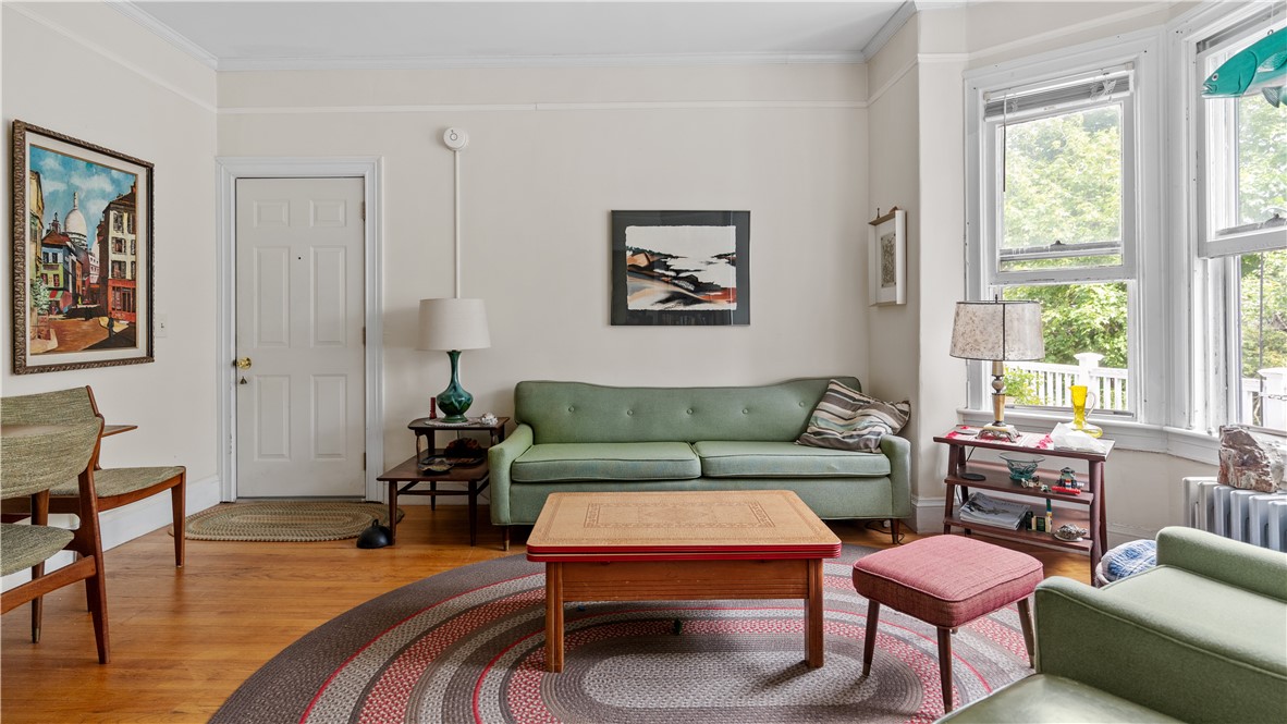 51 Beach Street Westerly, RI 02891 - Photo 10 of 38