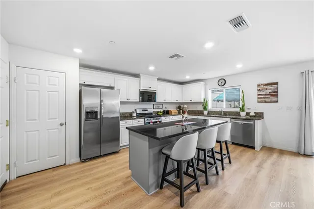 $580,000 | 25662 Buckeye Mdw Lane, Homeland, CA 92548