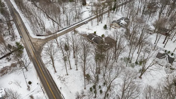 $595,000 | 2095 Lakeshore Drive, Fennville, MI 49408