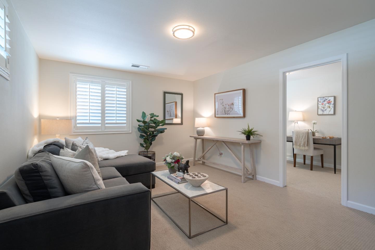 496 Rincon Avenue Sunnyvale, CA 94086 - Photo 3 of 30 Gallery Image 3