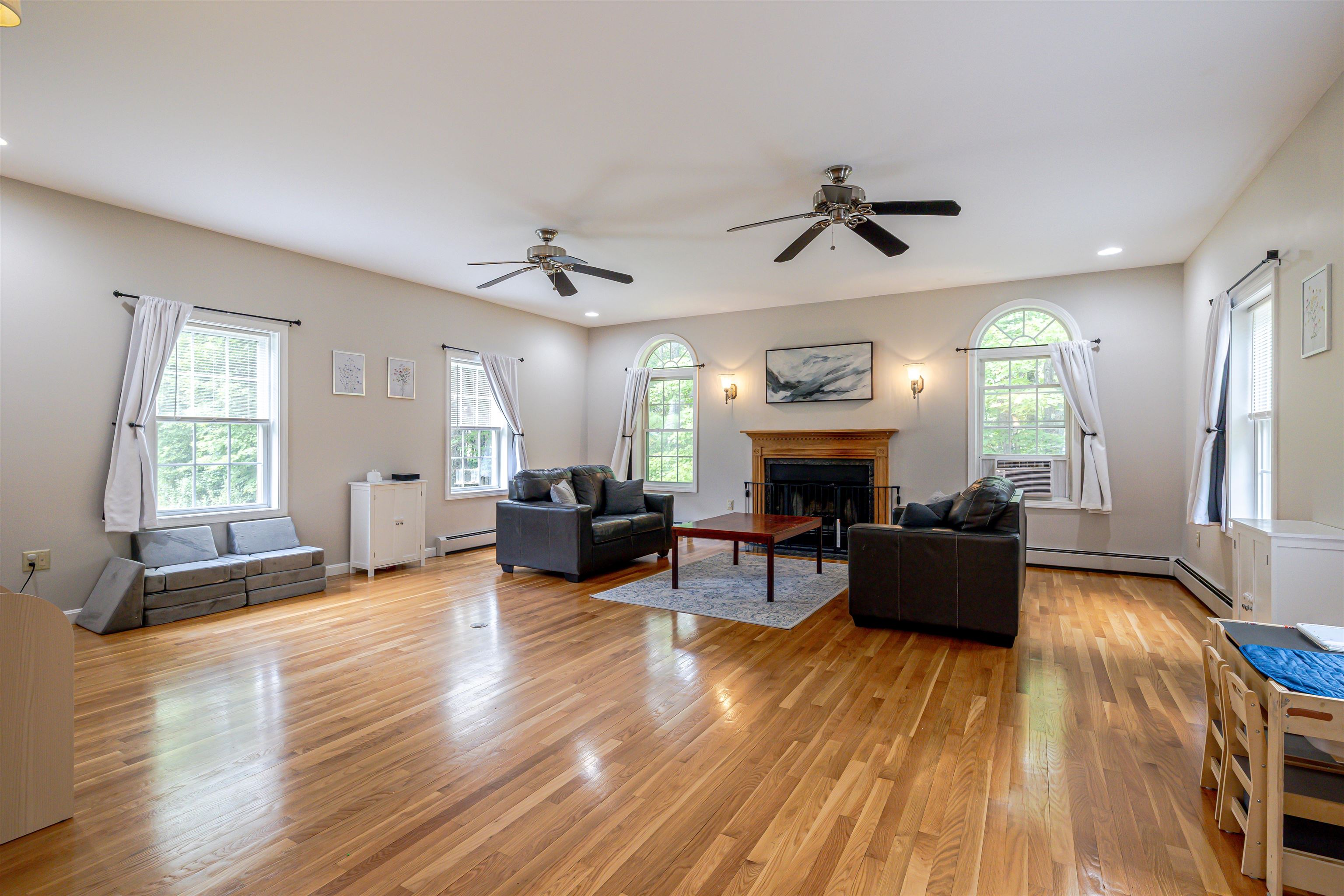 39 Lantern Lane Hooksett, NH 03106 - Photo 6 of 60