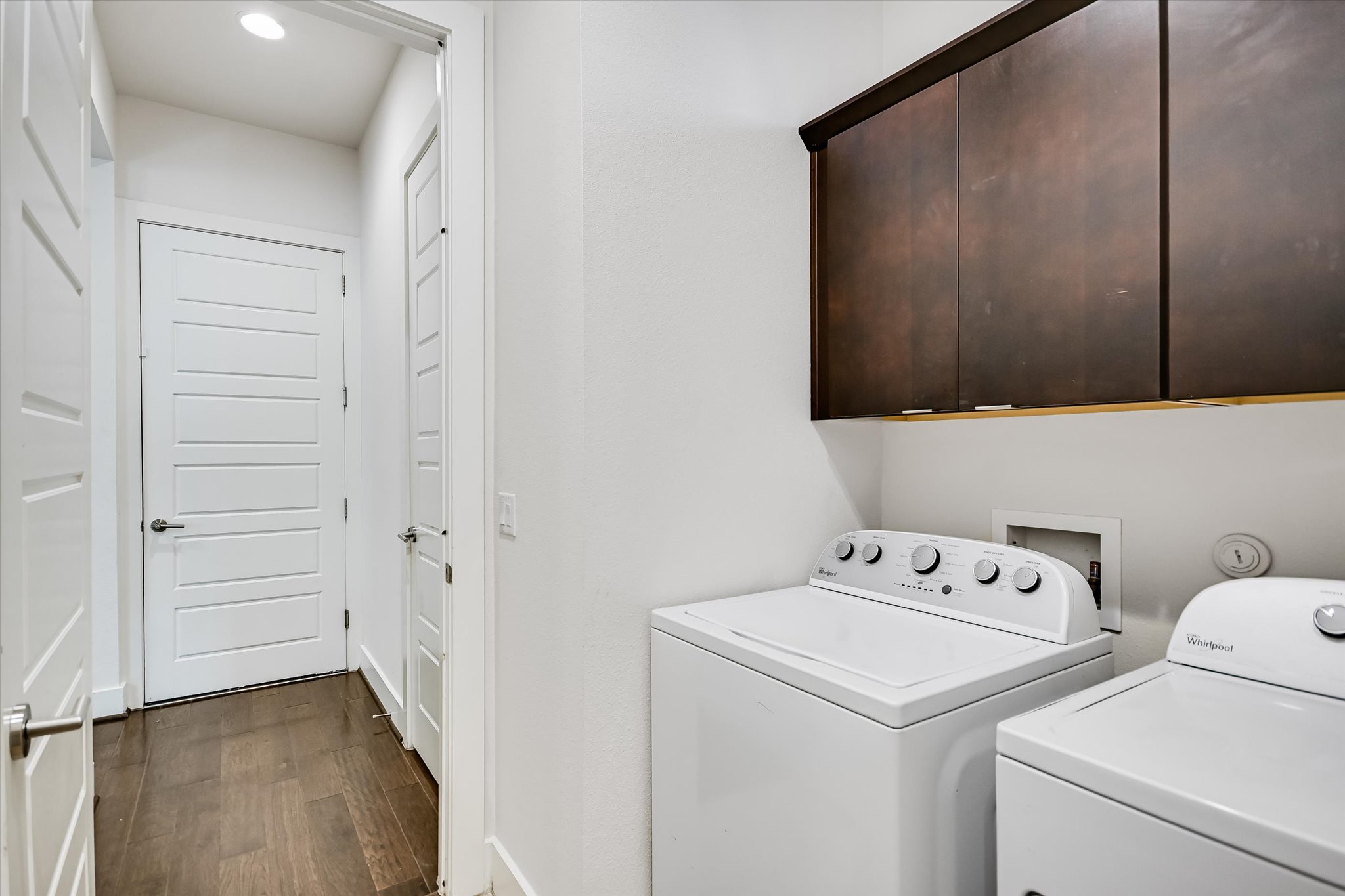 2807 Del Curto Road, Unit J Austin, TX 78704 - Photo 11 of 25