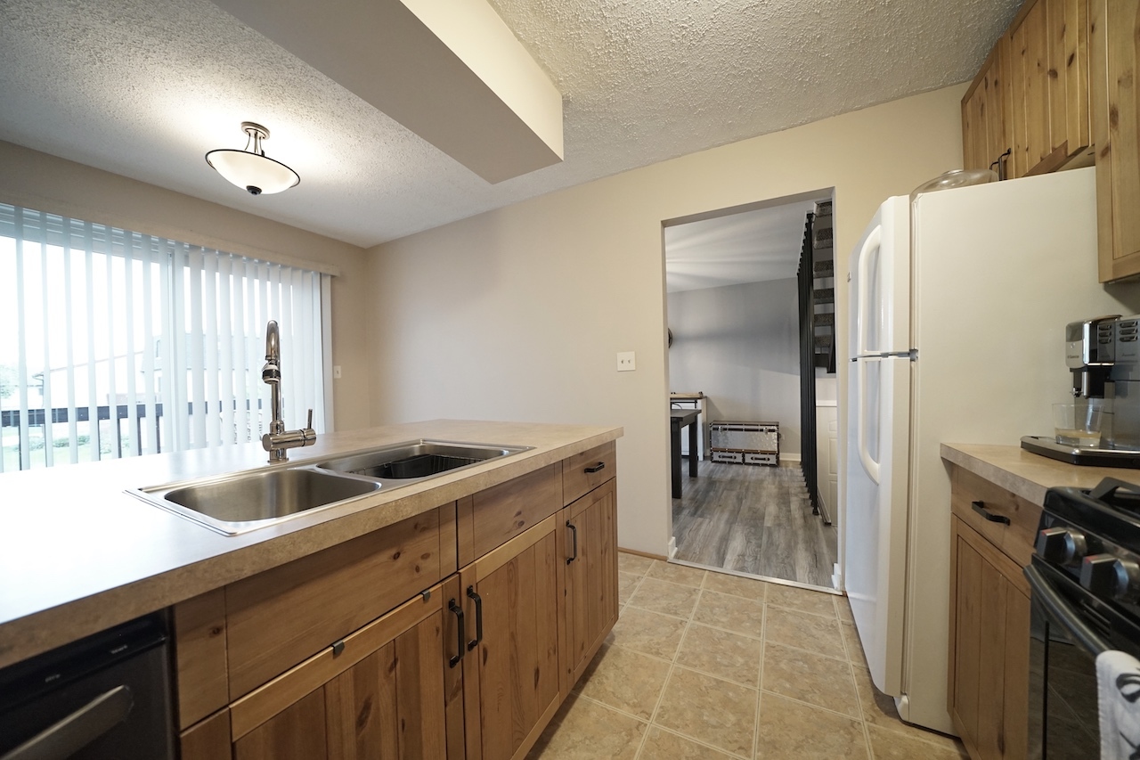 743 High Ridge Road Roselle, IL 60172 - Photo 16 of 53 Gallery Image 16