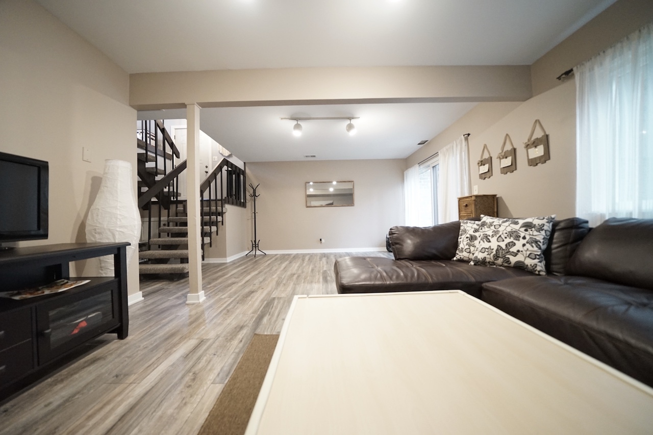 743 High Ridge Road Roselle, IL 60172 - Photo 42 of 53 Gallery Image 42