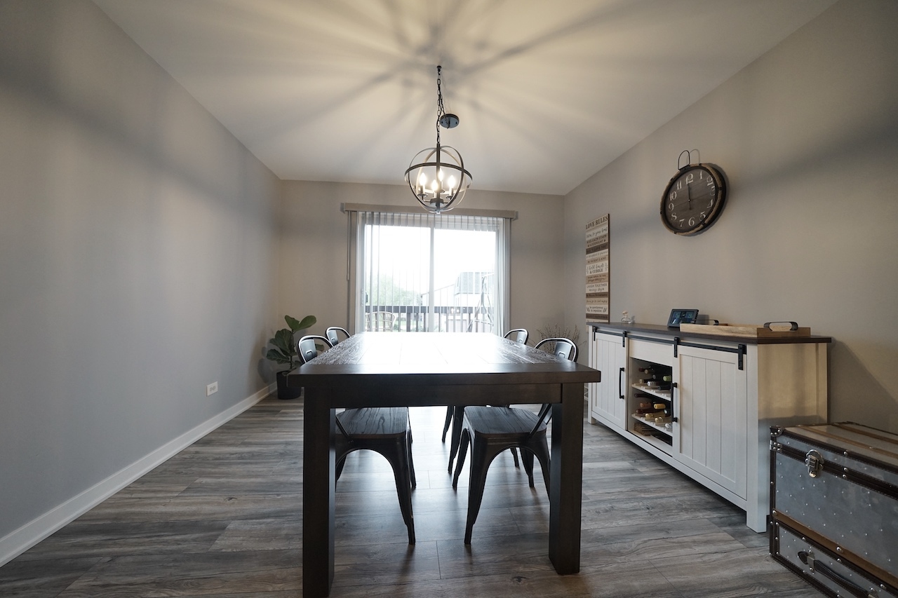 743 High Ridge Road Roselle, IL 60172 - Photo 10 of 53 Gallery Image 10