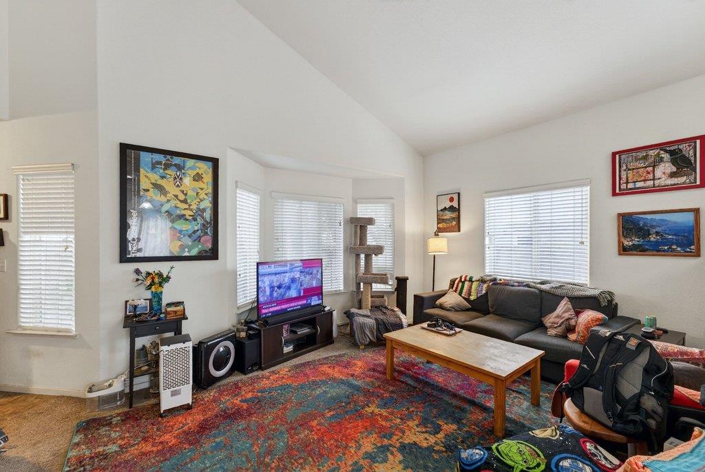 126 B Hunolt Street Santa Cruz, CA 95060 - Photo 2 of 19