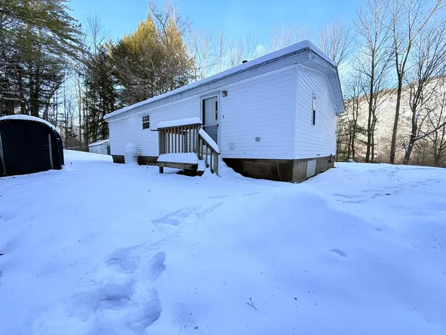 $275,000 | 6120 Highway 106, Weathersfield, VT 05151