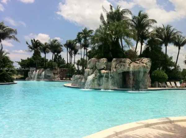 $3,500 | 10932 Northwest 69th Street, Doral, FL 33178