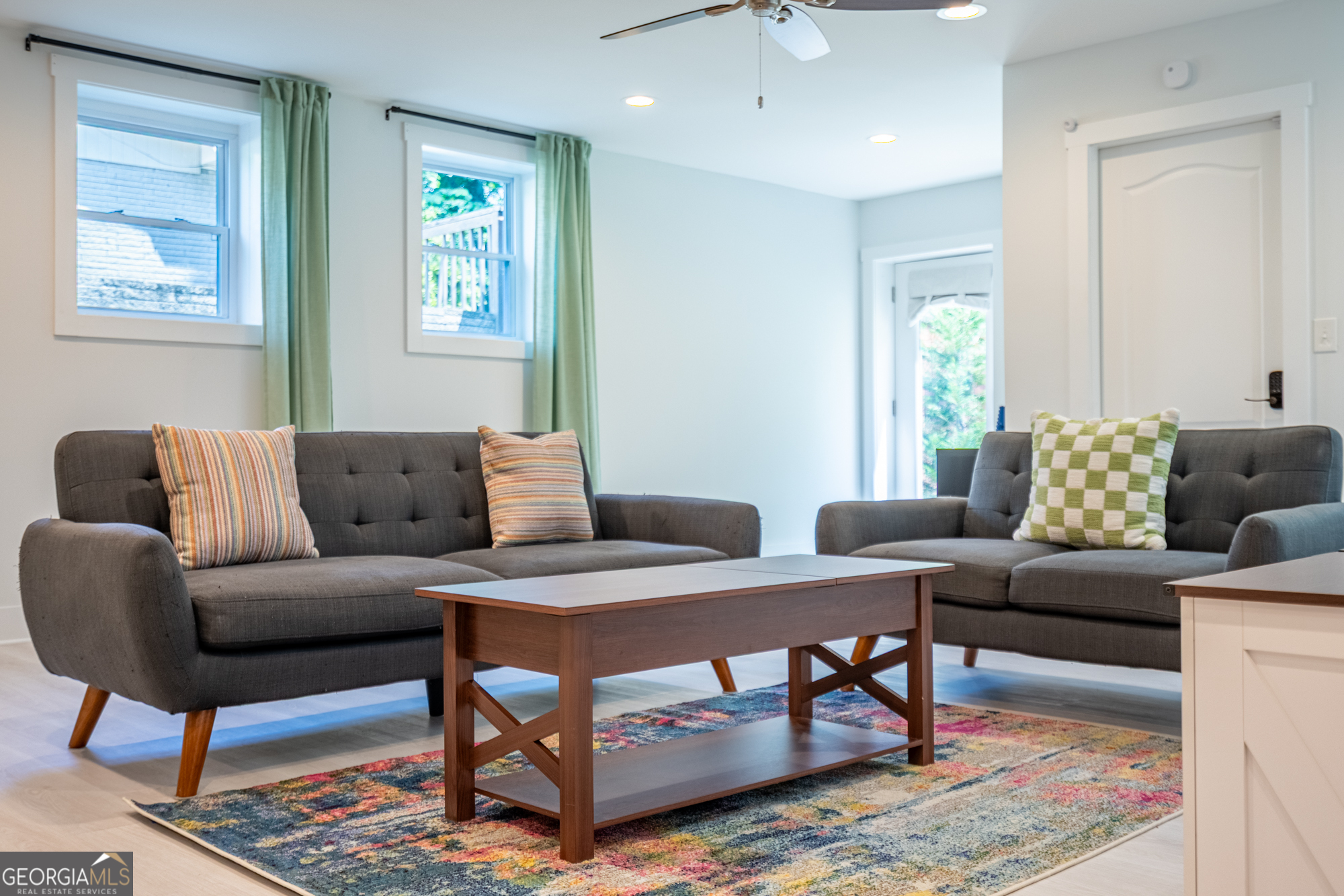 2617 Caladium Drive Northeast Atlanta, GA 30345 - Photo 4 of 30