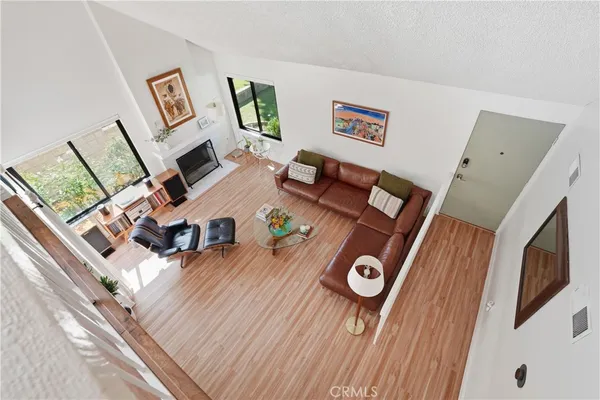 $840,000 | 23408 VÃa Barra, Valencia, CA 91355