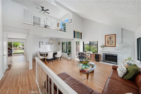 $840,000 | 23408 VÃa Barra, Valencia, CA 91355