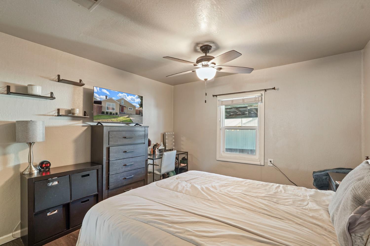 3512 Riverside Drive Riverbank, CA 95367 - Photo 14 of 28