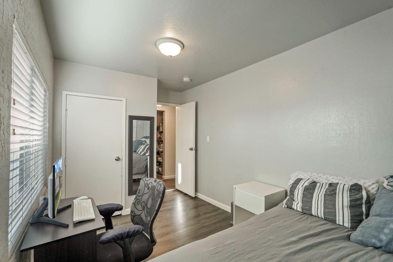 3512 Riverside Drive Riverbank, CA 95367 - Photo 15 of 28