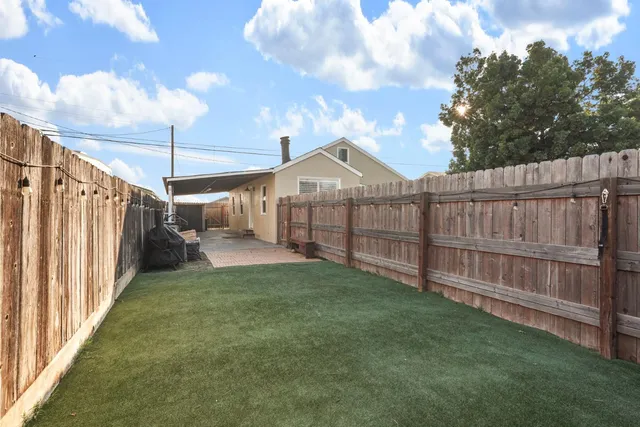 $369,000 | 3512 Riverside Drive, Riverbank, CA 95367