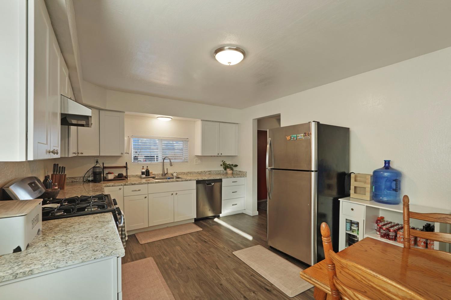 3512 Riverside Drive Riverbank, CA 95367 - Photo 10 of 28