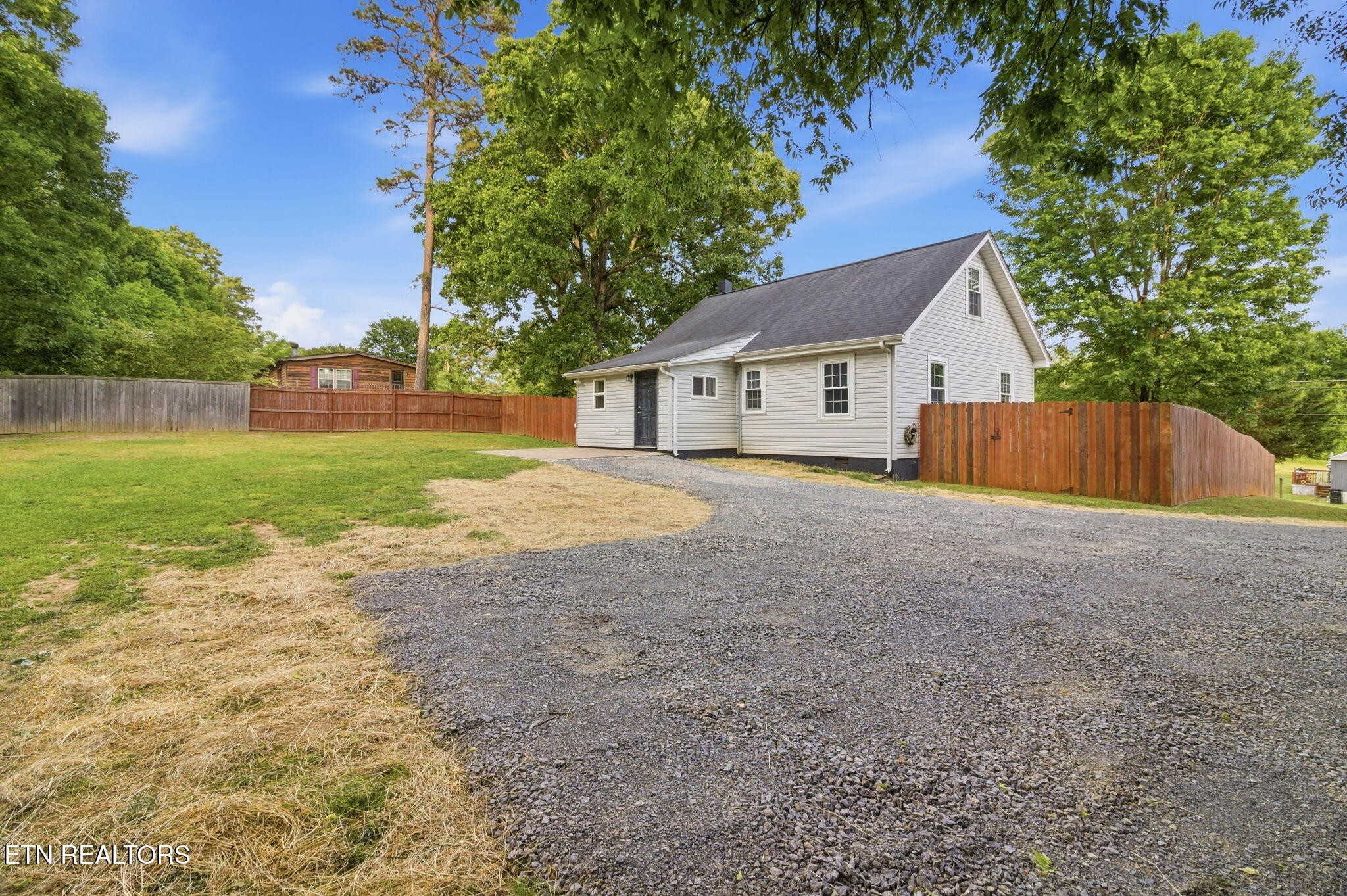2540 Mentor Road Louisville, TN 37777 - Photo 29 of 30 Gallery Image 29