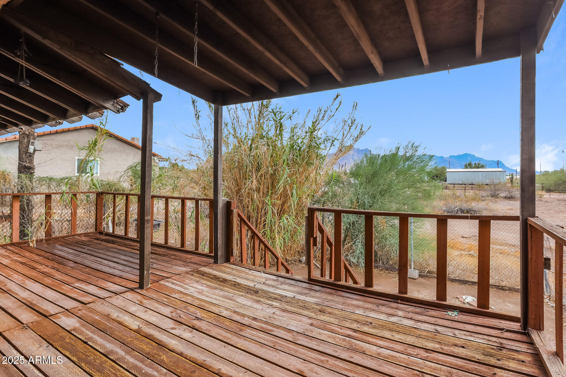 828 East Junction Street, Unit 828 Apache Junction, AZ 85119 - Photo 15 of 16 16-photo-Deck-664e399e-9531-459a-83a7-8a