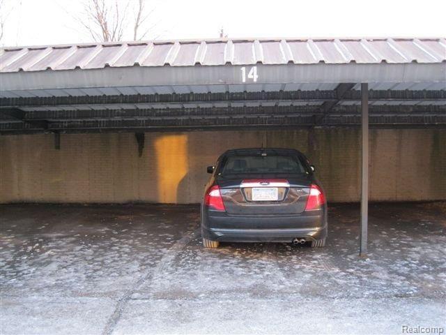 54641 Shelby Road Utica, MI 48316 - Photo 3 of 19 4 (3).JPG