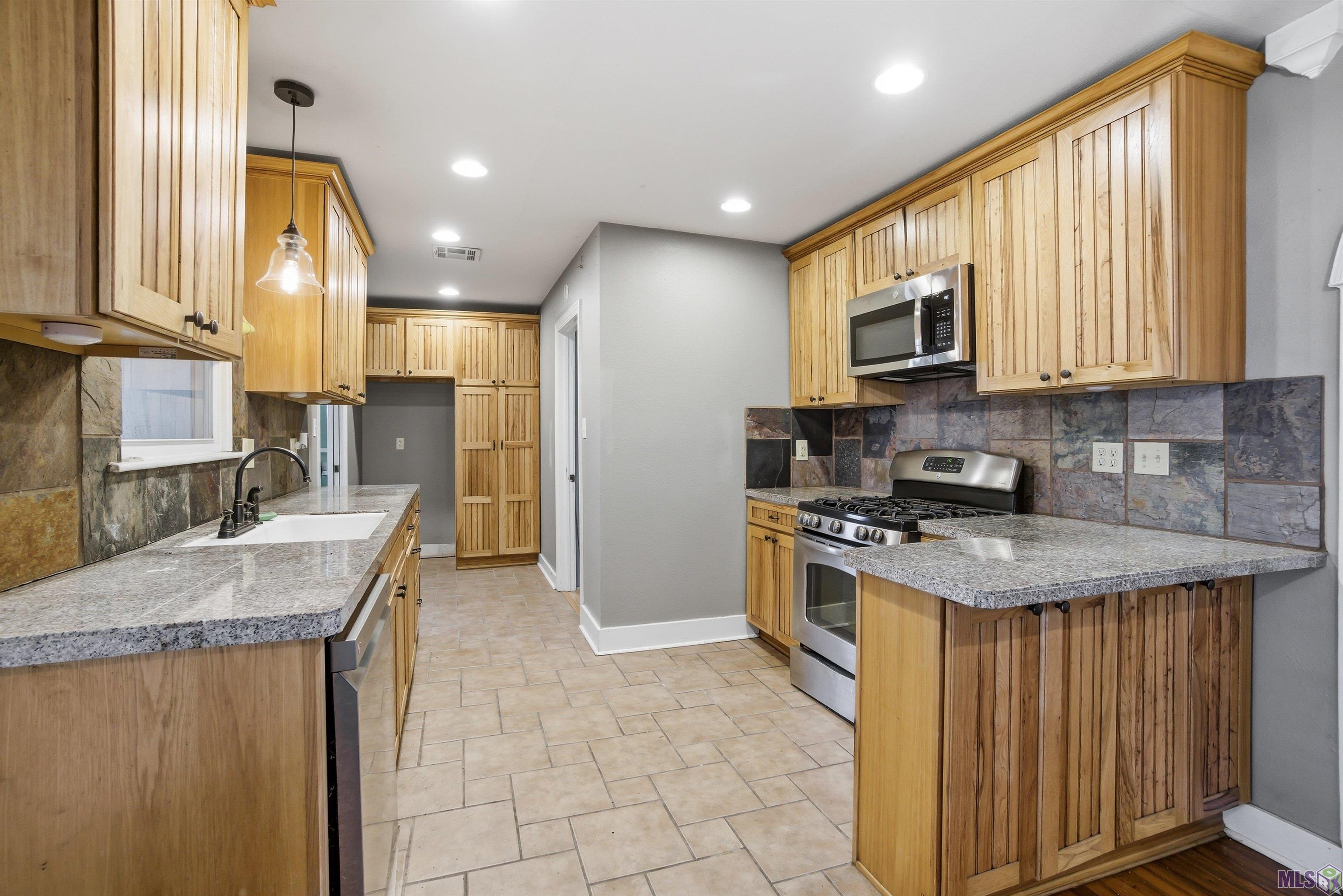 6061 Evans Street Baton Rouge, LA 70806 - Photo 10 of 25