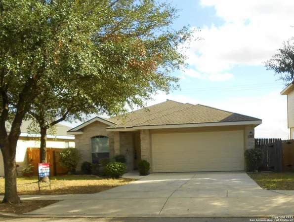 $1,900 | 9626 Palomino Path, San Antonio, TX 78254