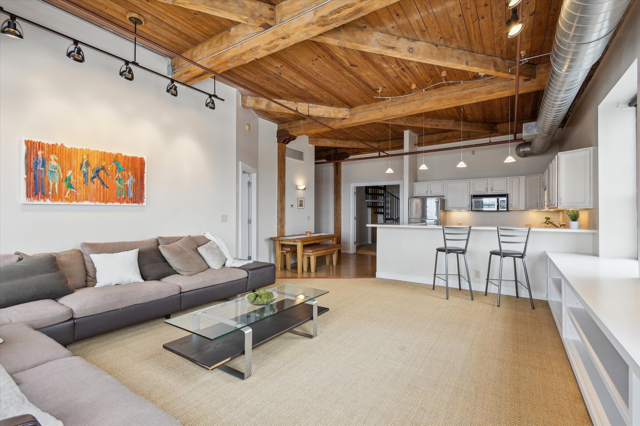 940 Monroe Avenue Northwest, Unit 563 Grand Rapids, MI 49503 - Photo 8 of 34 08-940-Monroe-Ave-NW-Unit-563-Grand-Rapi