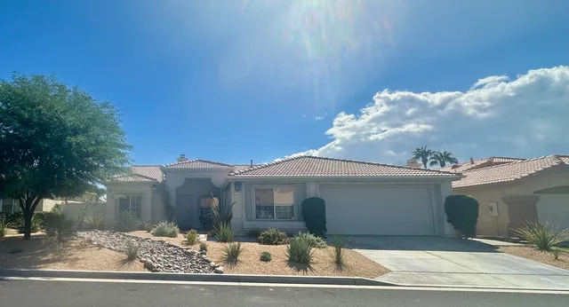 $3,550 | 275 Strada Nova, Palm Desert, CA 92260