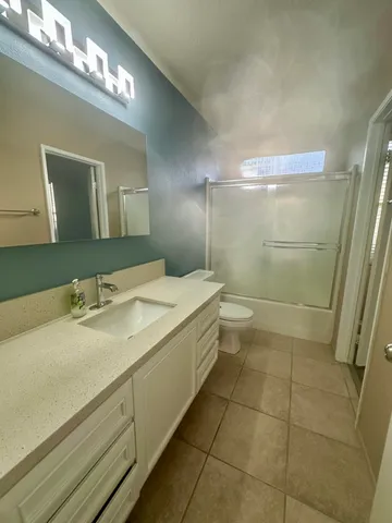 $3,550 | 275 Strada Nova, Palm Desert, CA 92260