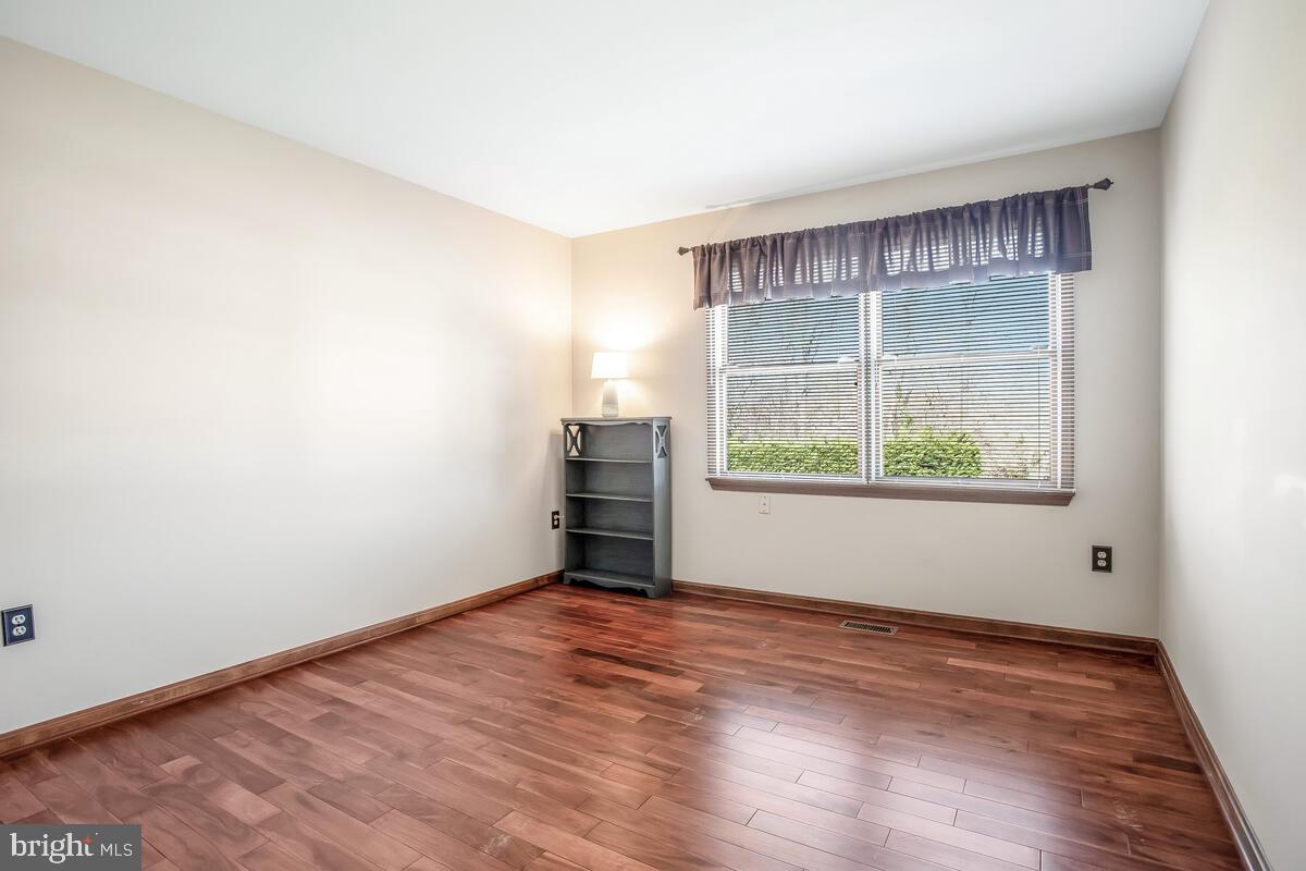 9731 Howes Road Dunkirk, MD 20754 - Photo 36 of 58 Bedroom 2