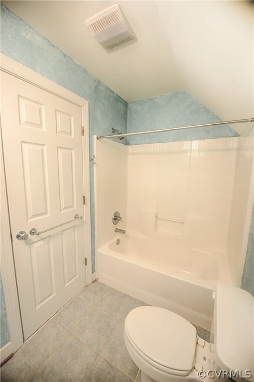 1781 Manakin Road Manakin-Sabot, VA 23103 - Photo 34 of 40 a bathroom with a toilet a sink and bathtub