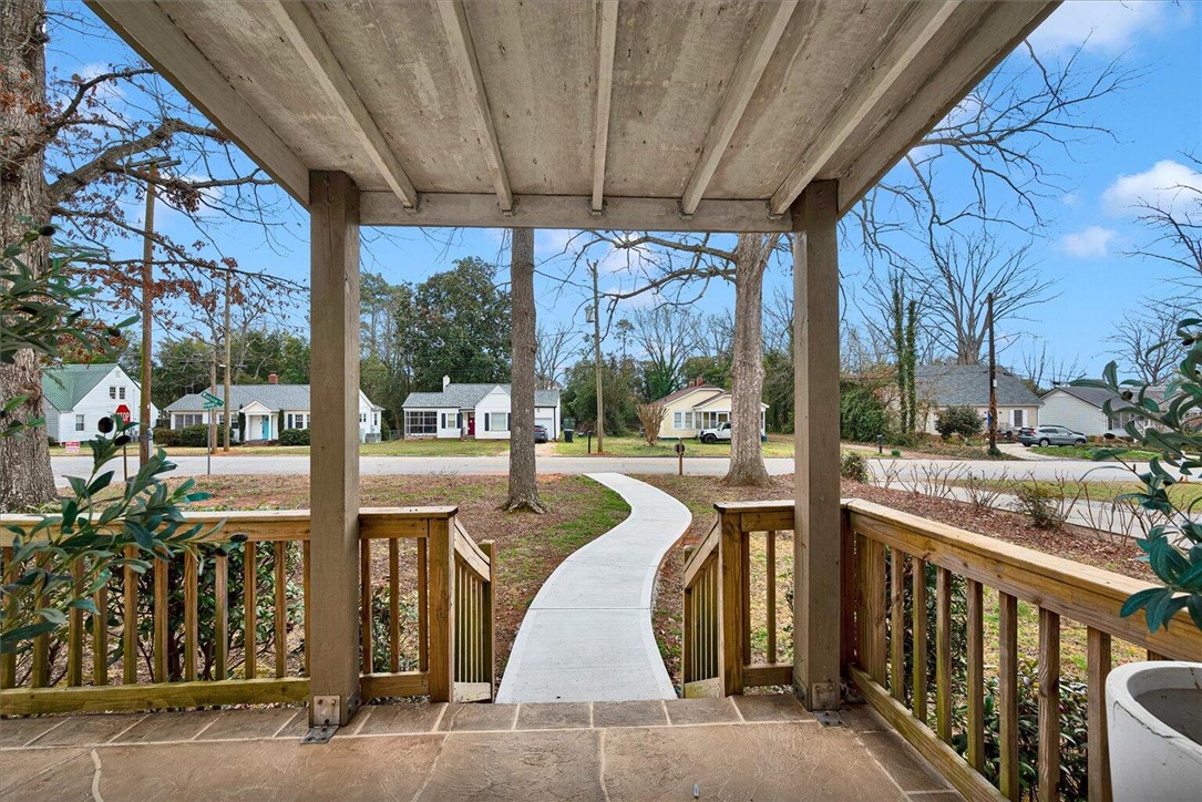 700 Westview Avenue Anderson, SC 29625 - Photo 9 of 50