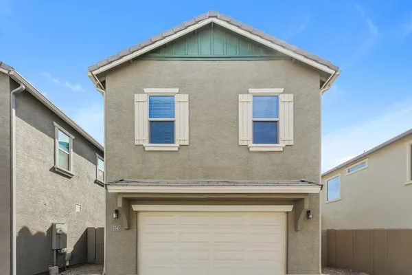 $2,205 | 5743 West Warner Street, Phoenix, AZ 85043