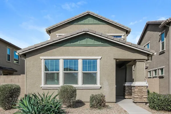 $2,205 | 5743 West Warner Street, Phoenix, AZ 85043