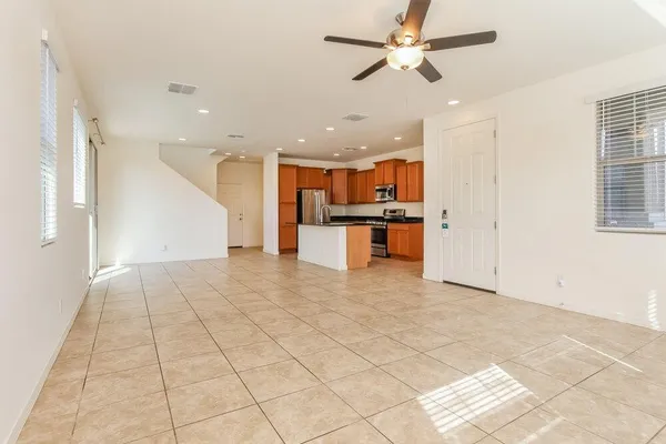 $2,205 | 5743 West Warner Street, Phoenix, AZ 85043