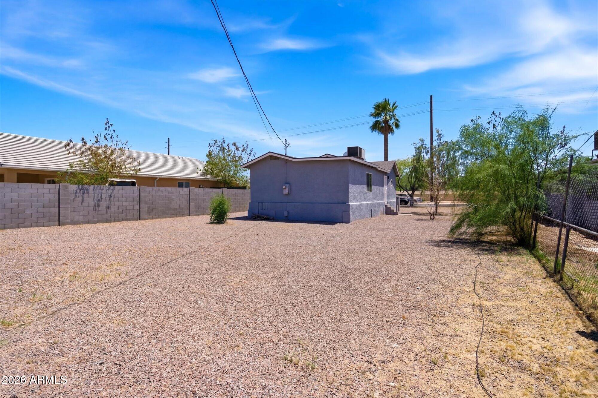 2732 East Roeser Road Phoenix, AZ 85040 - Photo 17 of 21