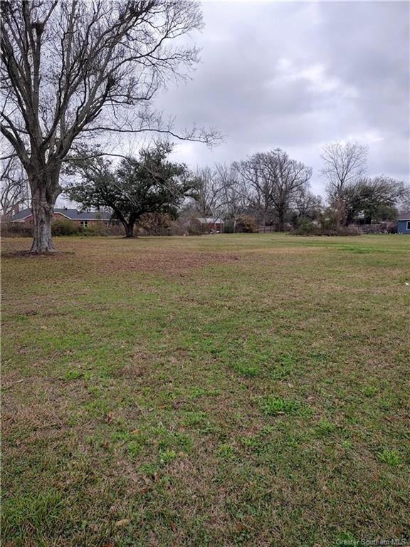 2302 Ridgewood Drive Lake Charles, LA 70605 - Photo 1 of 5