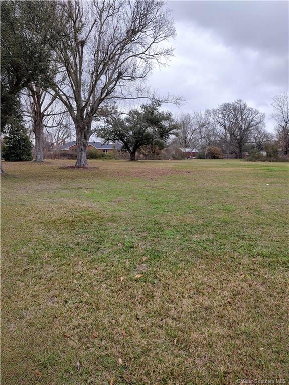 2302 Ridgewood Drive Lake Charles, LA 70605 - Photo 4 of 5