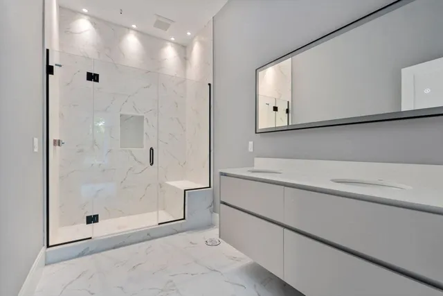 $1,650,000 | 28 Wilson Circle, Unit 28, Newton, MA 02461