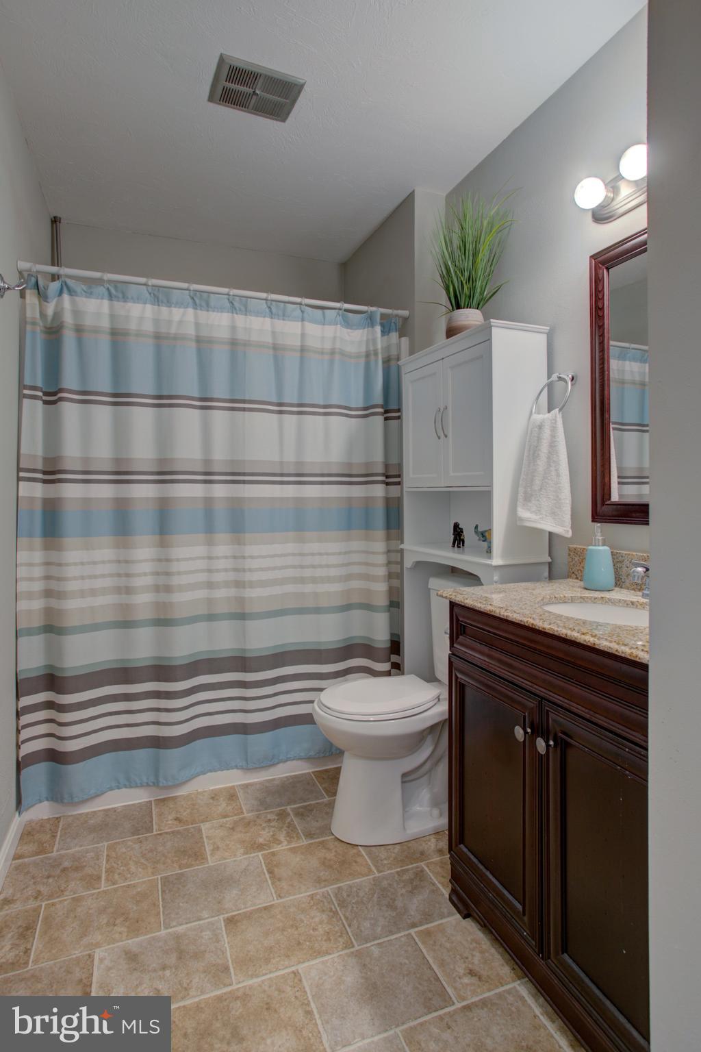 413 Hummingbird Drive Lititz, PA 17543 - Photo 19 of 43